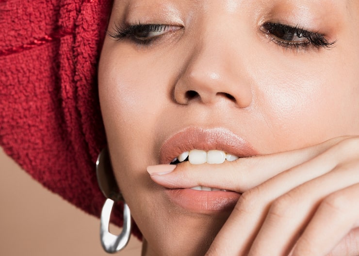4 Simple Tips for Super-Soft, Kissable Lips